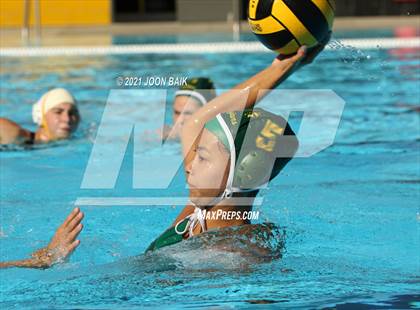 Thumbnail 1 in Castro Valley vs Alameda (Tri-Valley Invitational) photogallery.
