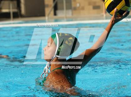 Thumbnail 2 in Castro Valley vs Alameda (Tri-Valley Invitational) photogallery.
