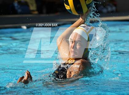Thumbnail 2 in Castro Valley vs Alameda (Tri-Valley Invitational) photogallery.