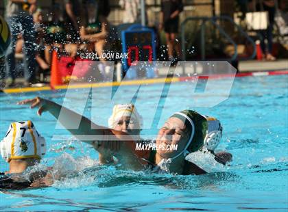 Thumbnail 3 in Castro Valley vs Alameda (Tri-Valley Invitational) photogallery.