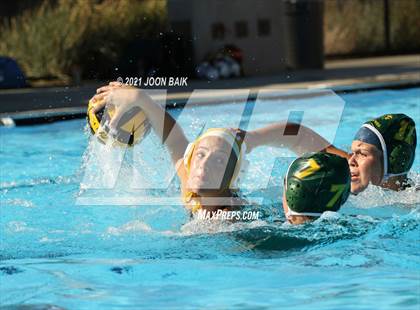Thumbnail 3 in Castro Valley vs Alameda (Tri-Valley Invitational) photogallery.