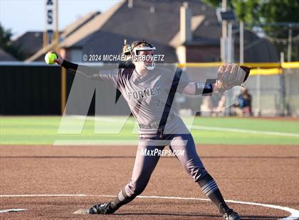 Thumbnail 2 in Forney vs. Walnut Grove (UIL 5A Softball Regional Semi-Final) photogallery.