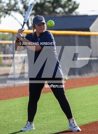 Thumbnail 2 in Forney vs. Walnut Grove (UIL 5A Softball Regional Semi-Final) photogallery.