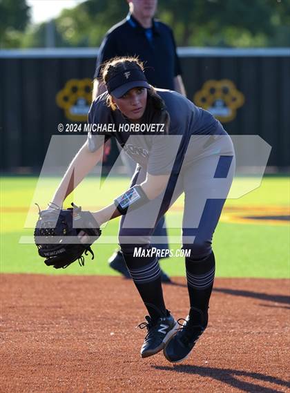 Thumbnail 1 in Forney vs. Walnut Grove (UIL 5A Softball Regional Semi-Final) photogallery.