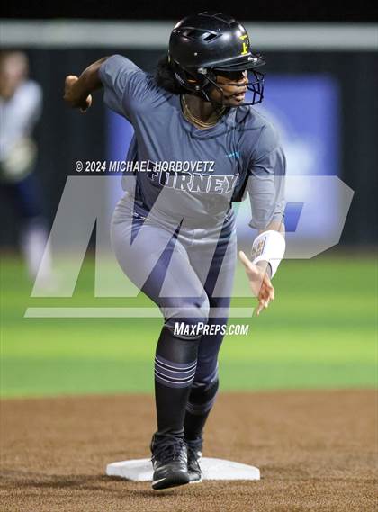 Thumbnail 1 in Forney vs. Walnut Grove (UIL 5A Softball Regional Semi-Final) photogallery.