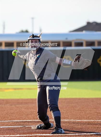 Thumbnail 2 in Forney vs. Walnut Grove (UIL 5A Softball Regional Semi-Final) photogallery.