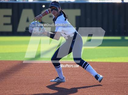 Thumbnail 1 in Forney vs. Walnut Grove (UIL 5A Softball Regional Semi-Final) photogallery.