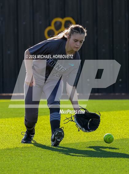 Thumbnail 3 in Forney vs. Walnut Grove (UIL 5A Softball Regional Semi-Final) photogallery.