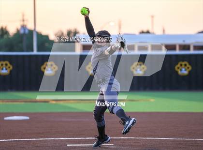 Thumbnail 3 in Forney vs. Walnut Grove (UIL 5A Softball Regional Semi-Final) photogallery.