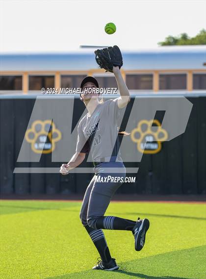 Thumbnail 2 in Forney vs. Walnut Grove (UIL 5A Softball Regional Semi-Final) photogallery.