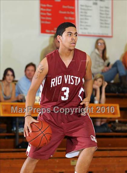 Thumbnail 3 in Rio Vista vs. East Nicolaus photogallery.