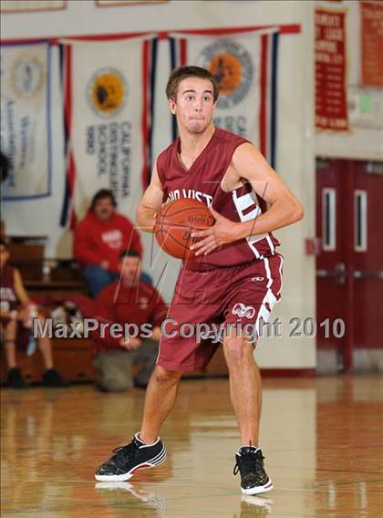 Thumbnail 3 in Rio Vista vs. East Nicolaus photogallery.