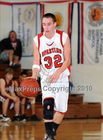 Thumbnail 2 in Rio Vista vs. East Nicolaus photogallery.