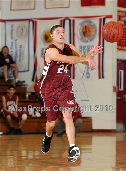 Thumbnail 3 in Rio Vista vs. East Nicolaus photogallery.
