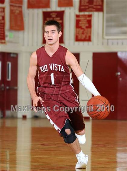 Thumbnail 1 in Rio Vista vs. East Nicolaus photogallery.