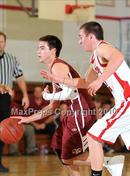 Thumbnail 1 in Rio Vista vs. East Nicolaus photogallery.