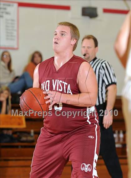 Thumbnail 2 in Rio Vista vs. East Nicolaus photogallery.