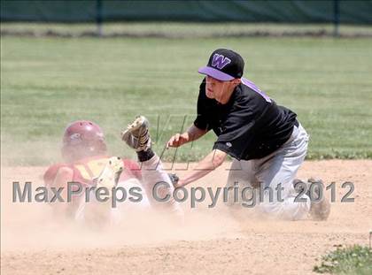 Thumbnail 2 in Scecina Memorial vs George Washington (IHSAA 2A Sectional) photogallery.
