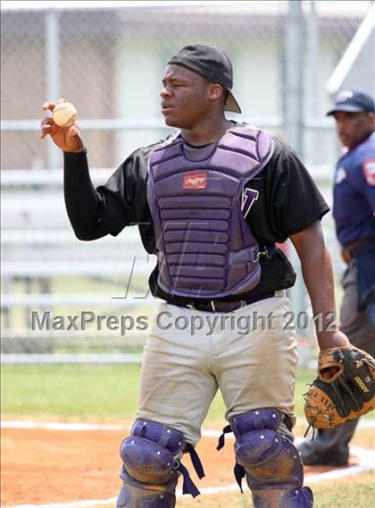 Thumbnail 3 in Scecina Memorial vs George Washington (IHSAA 2A Sectional) photogallery.