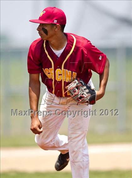 Thumbnail 2 in Scecina Memorial vs George Washington (IHSAA 2A Sectional) photogallery.
