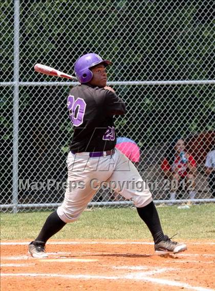 Thumbnail 2 in Scecina Memorial vs George Washington (IHSAA 2A Sectional) photogallery.