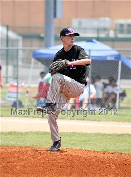 Thumbnail 2 in Scecina Memorial vs George Washington (IHSAA 2A Sectional) photogallery.