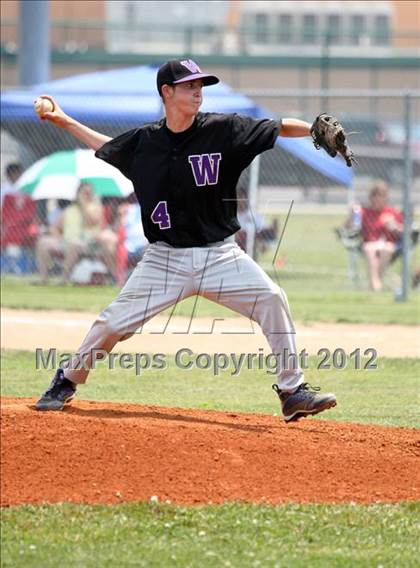Thumbnail 1 in Scecina Memorial vs George Washington (IHSAA 2A Sectional) photogallery.