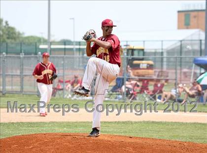 Thumbnail 2 in Scecina Memorial vs George Washington (IHSAA 2A Sectional) photogallery.