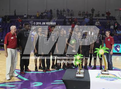 Thumbnail 1 in Memphis East vs. Montverde Academy (City of Palms Classic) photogallery.