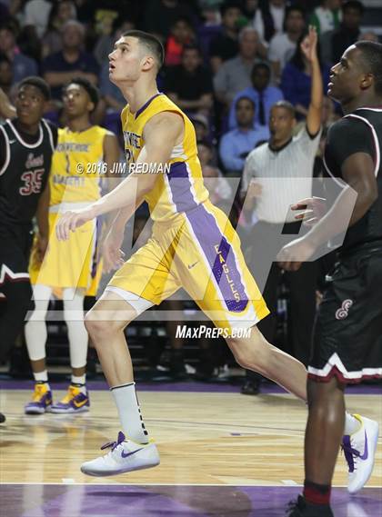 Thumbnail 2 in Memphis East vs. Montverde Academy (City of Palms Classic) photogallery.