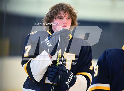Thumbnail 2 in Housatonic/Northwestern/Wamogo @ New Milford photogallery.
