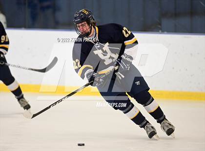 Thumbnail 3 in Housatonic/Northwestern/Wamogo @ New Milford photogallery.