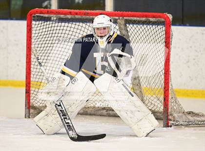 Thumbnail 3 in Housatonic/Northwestern/Wamogo @ New Milford photogallery.