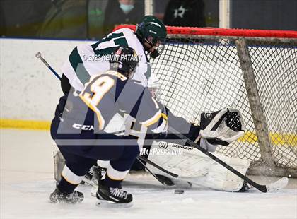 Thumbnail 2 in Housatonic/Northwestern/Wamogo @ New Milford photogallery.