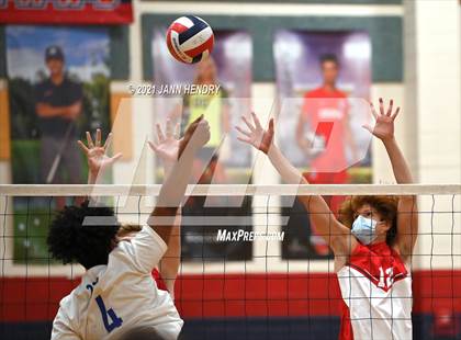Thumbnail 3 in Arbor View vs. Sierra Vista photogallery.