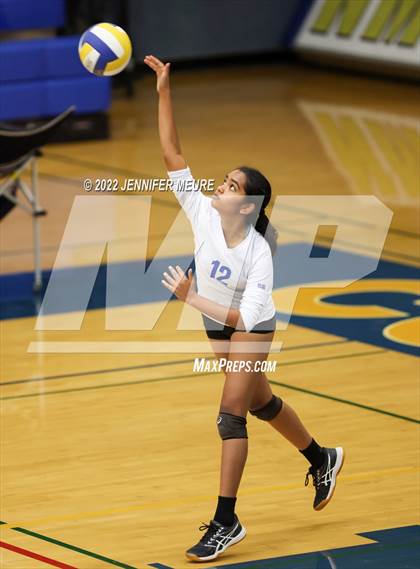 Thumbnail 1 in Irvington vs Homestead (JV Irvington Tournament)  photogallery.