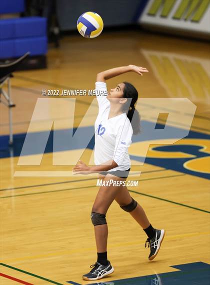 Thumbnail 3 in Irvington vs Homestead (JV Irvington Tournament)  photogallery.