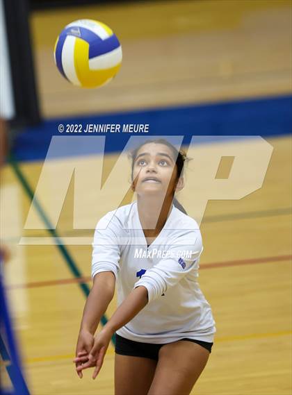 Thumbnail 3 in Irvington vs Homestead (JV Irvington Tournament)  photogallery.