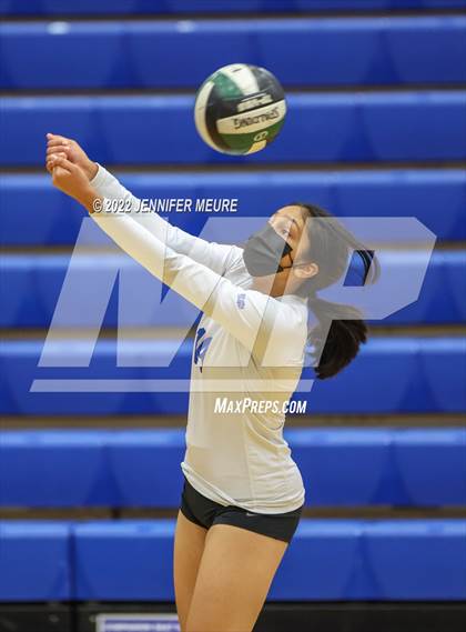 Thumbnail 1 in Irvington vs Homestead (JV Irvington Tournament)  photogallery.