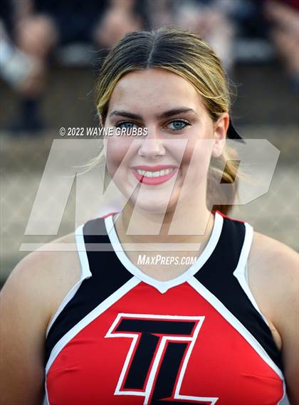 Thumbnail 3 in Longview @ Tyler Legacy photogallery.