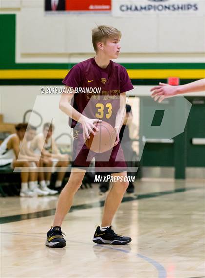 Thumbnail 3 in Simi Valley @ Moorpark photogallery.