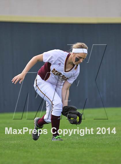 Thumbnail 3 in Deer Park vs.  La Porte photogallery.