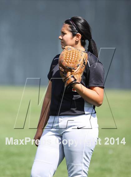 Thumbnail 3 in Deer Park vs.  La Porte photogallery.