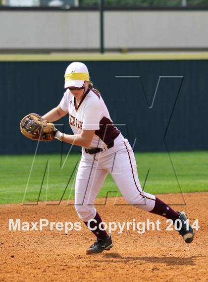 Thumbnail 1 in Deer Park vs.  La Porte photogallery.