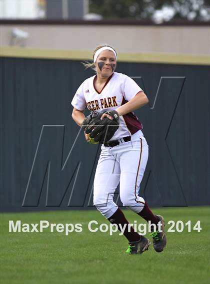 Thumbnail 2 in Deer Park vs.  La Porte photogallery.