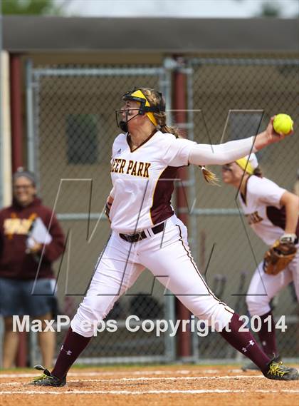 Thumbnail 2 in Deer Park vs.  La Porte photogallery.