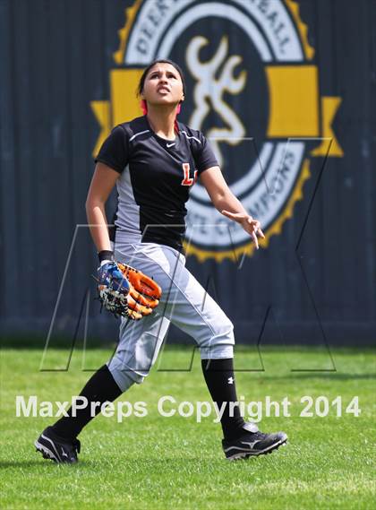 Thumbnail 3 in Deer Park vs.  La Porte photogallery.