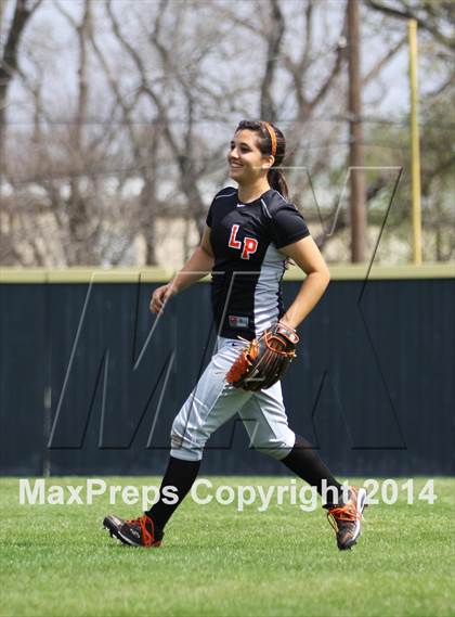 Thumbnail 2 in Deer Park vs.  La Porte photogallery.