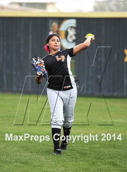 Thumbnail 2 in Deer Park vs.  La Porte photogallery.