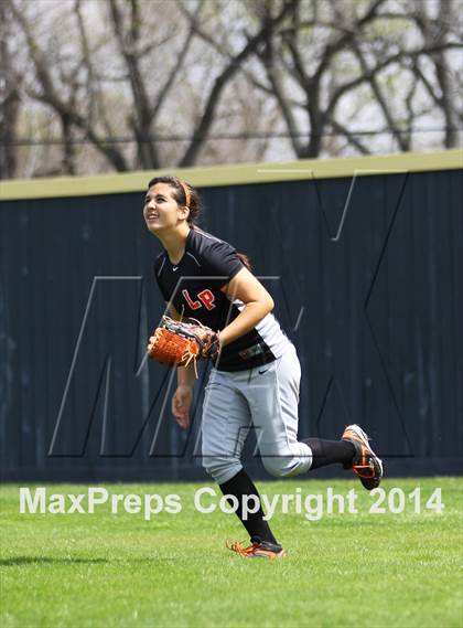 Thumbnail 1 in Deer Park vs.  La Porte photogallery.
